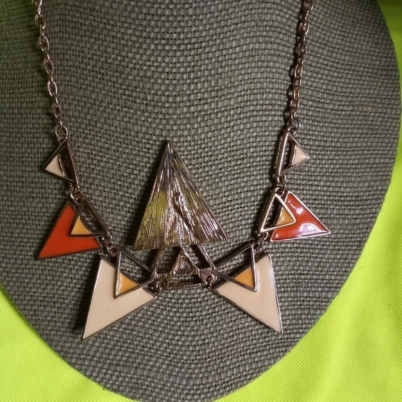 Goldtone orange yellow cream triangle chain necklace - Picture 6 of 6